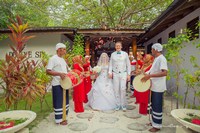 Фото свадьбы на Мальдивах с местными аборигенами