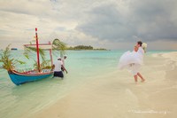 Фото жених и невеста катание на лодке