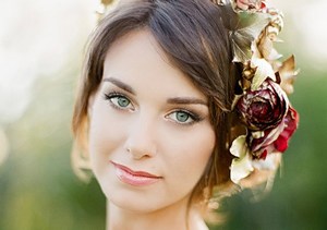 Как сохранить летний макияж невесты