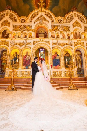 Венчание свадьбы в церкви