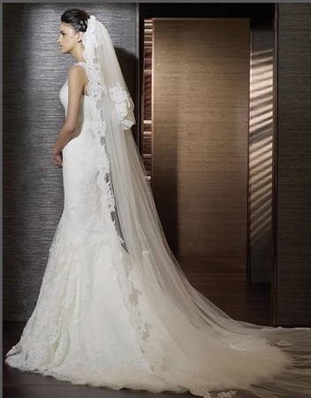 Невеста в красивом платье